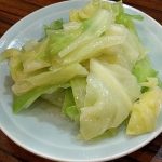 ダイエットメニューに最適でしょ?電子レンジでキャベツの温野菜を作ろう!